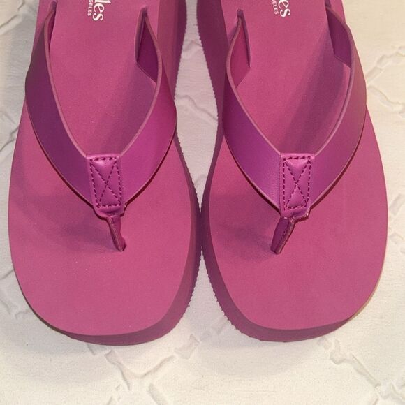Seychelles Pink Platform Sandals(Size 6) - Picture 6 of 8